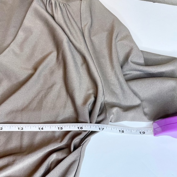 Signature Collection Faux-Wrap Dress size 6/8 - Picture 7 of 9